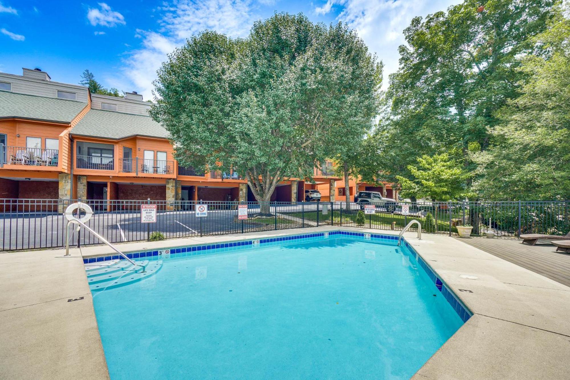 Gatlinburg Mountain Townhome With Pool Access! מראה חיצוני תמונה